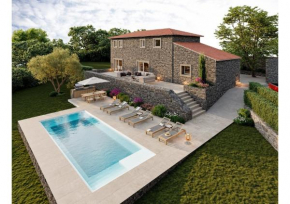 Reverence Villas Caldelas